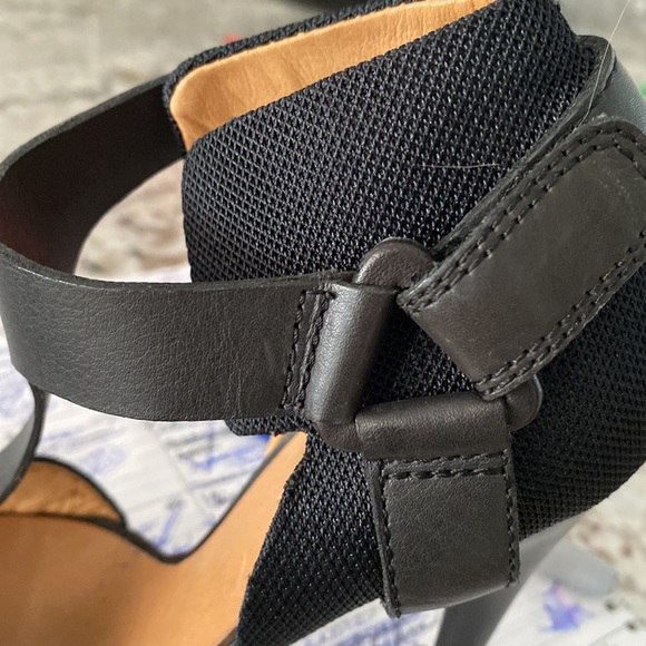 LAMB (by Gwen Stefani) black sandals - Picture 6 of 7